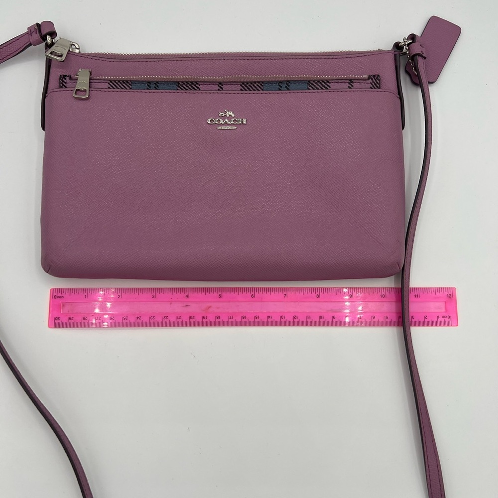 Coach Lavender Crossbody Bag - Picture 3 of 10